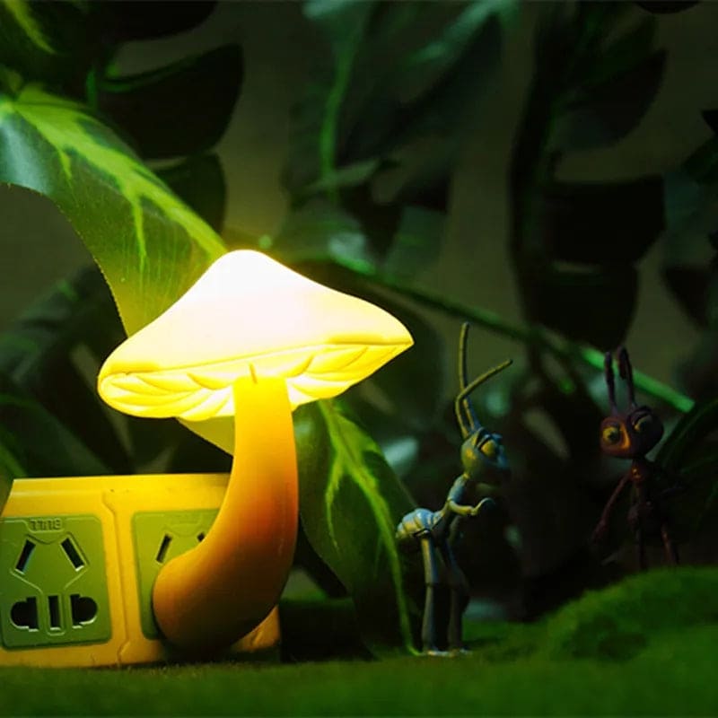 LED Mushroom Plug-in Night Light Lamp with Dusk to Dawn Sensor